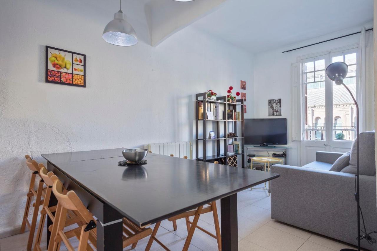 Apartamento Sant Gervasi Barselona Dış mekan fotoğraf